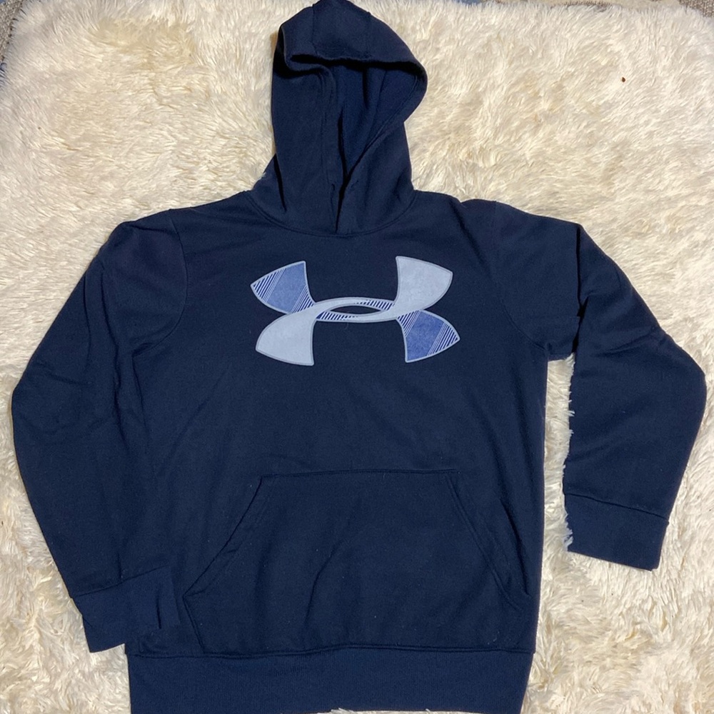 1. Under Armour hoodie‎